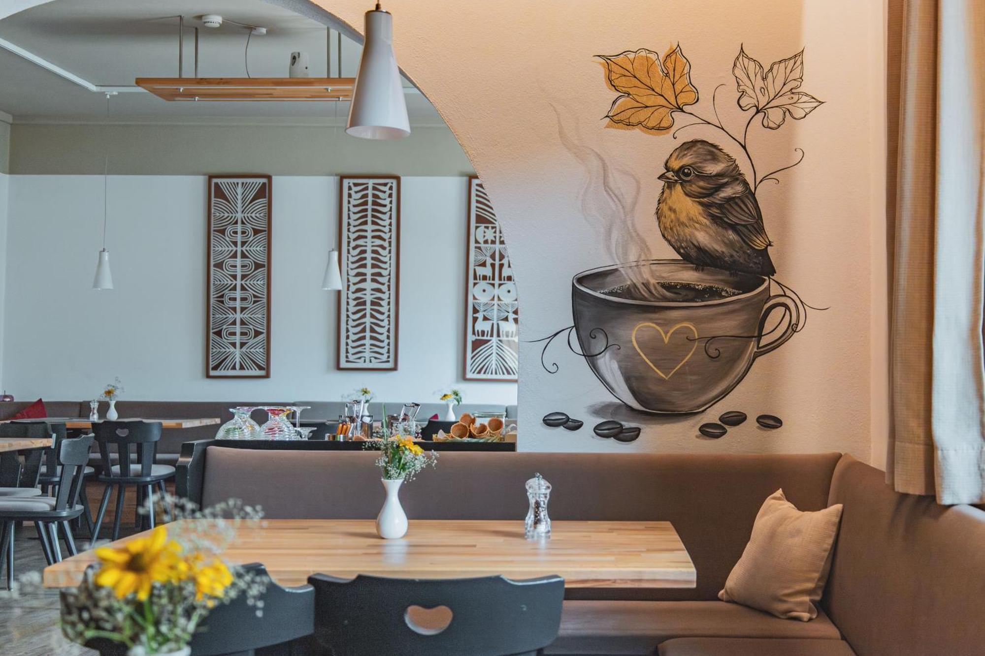 Hotel Anna 3*