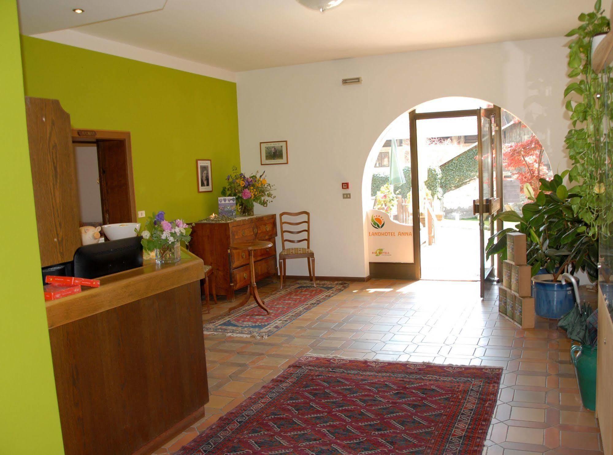 Hotel Anna 3*